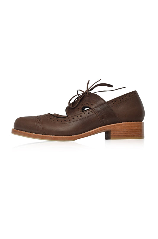 Scandinavia Leather Oxfords (Sz. 4 & 5)