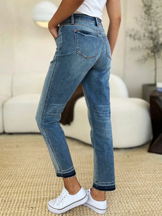 Judy Blue Full Size Mid Rise Rigid Magic Release Hem Jeans-1