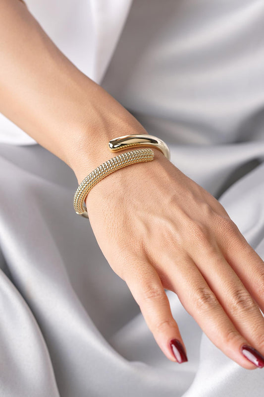 14ct Gold Engraved Spiral Cuff Bangle-1
