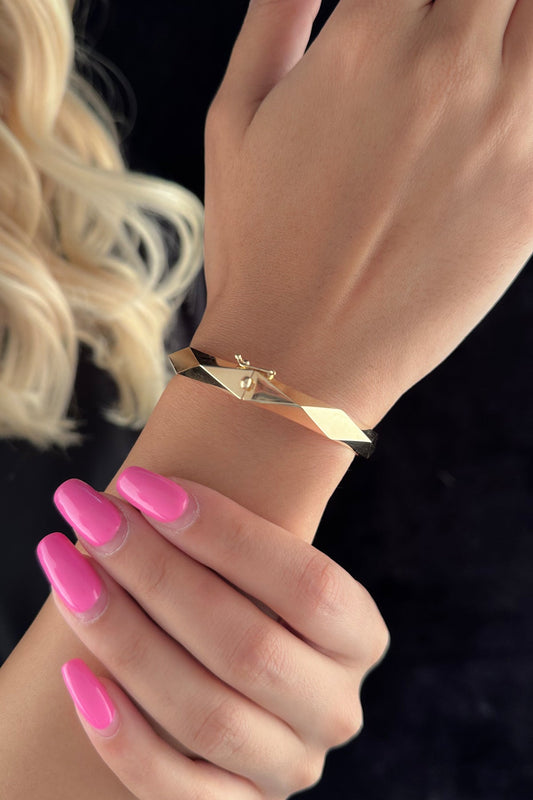 14ct Gold Faceted Bangle-1