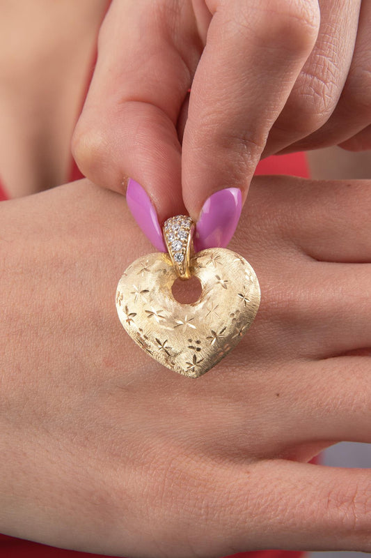 14ct Gold Glowing Heart Pendant-0