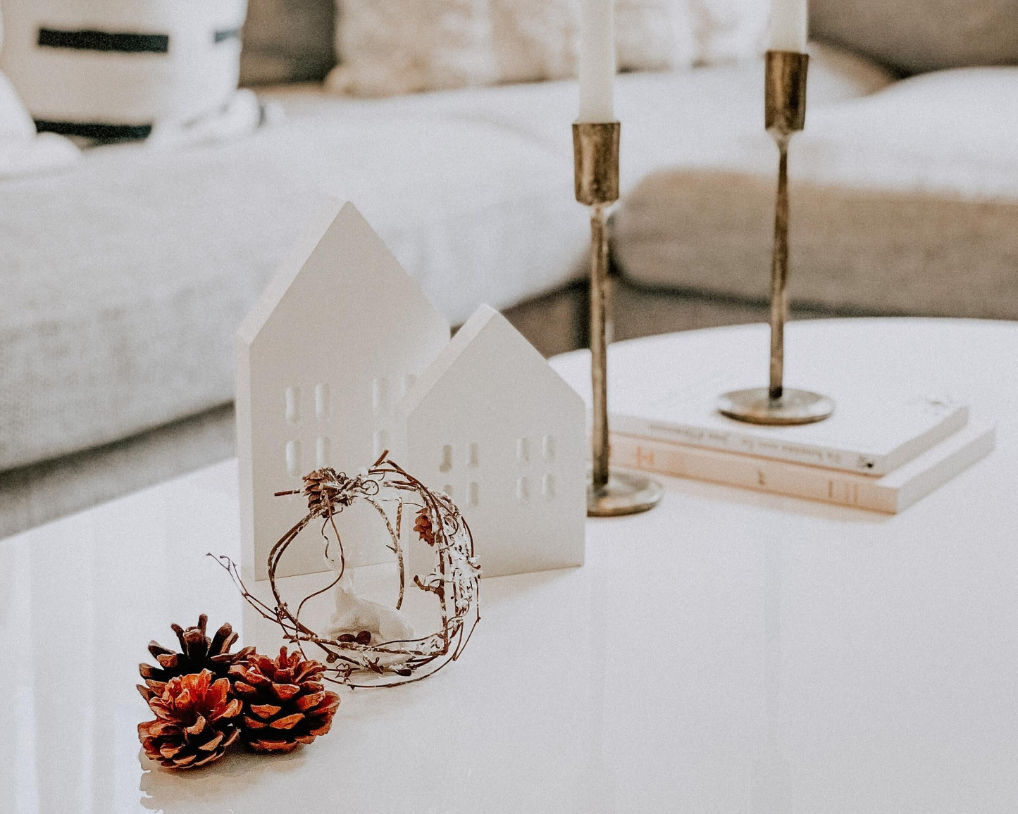 Poppy Christmas Scandi Wooden Decorative Houses-2