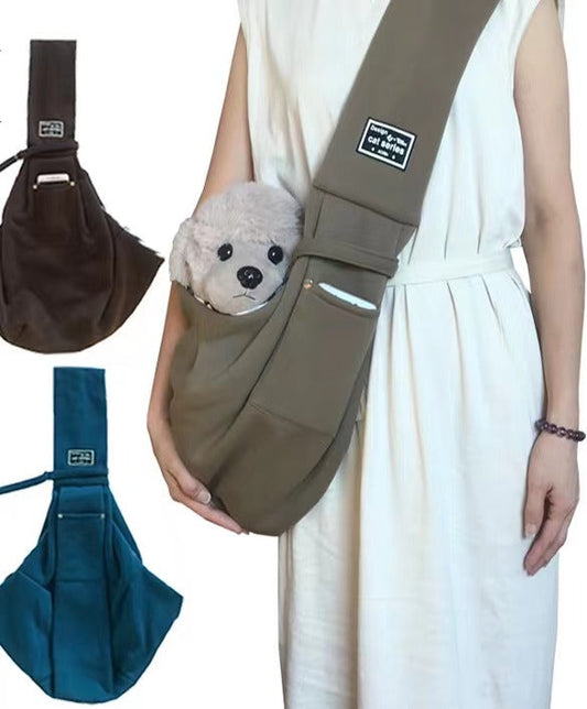 Woof & Meow pet carrier bag with double ventilation and top side entry, designed for comfortable pet travel.