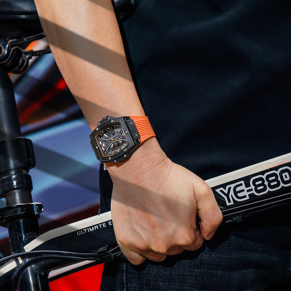 MEGIR Brand Luxury Quartz Watch for Men Fashion Military Sports Watches Waterproof Luminous Clock Wristwatch Reloj Hombre 8109-3