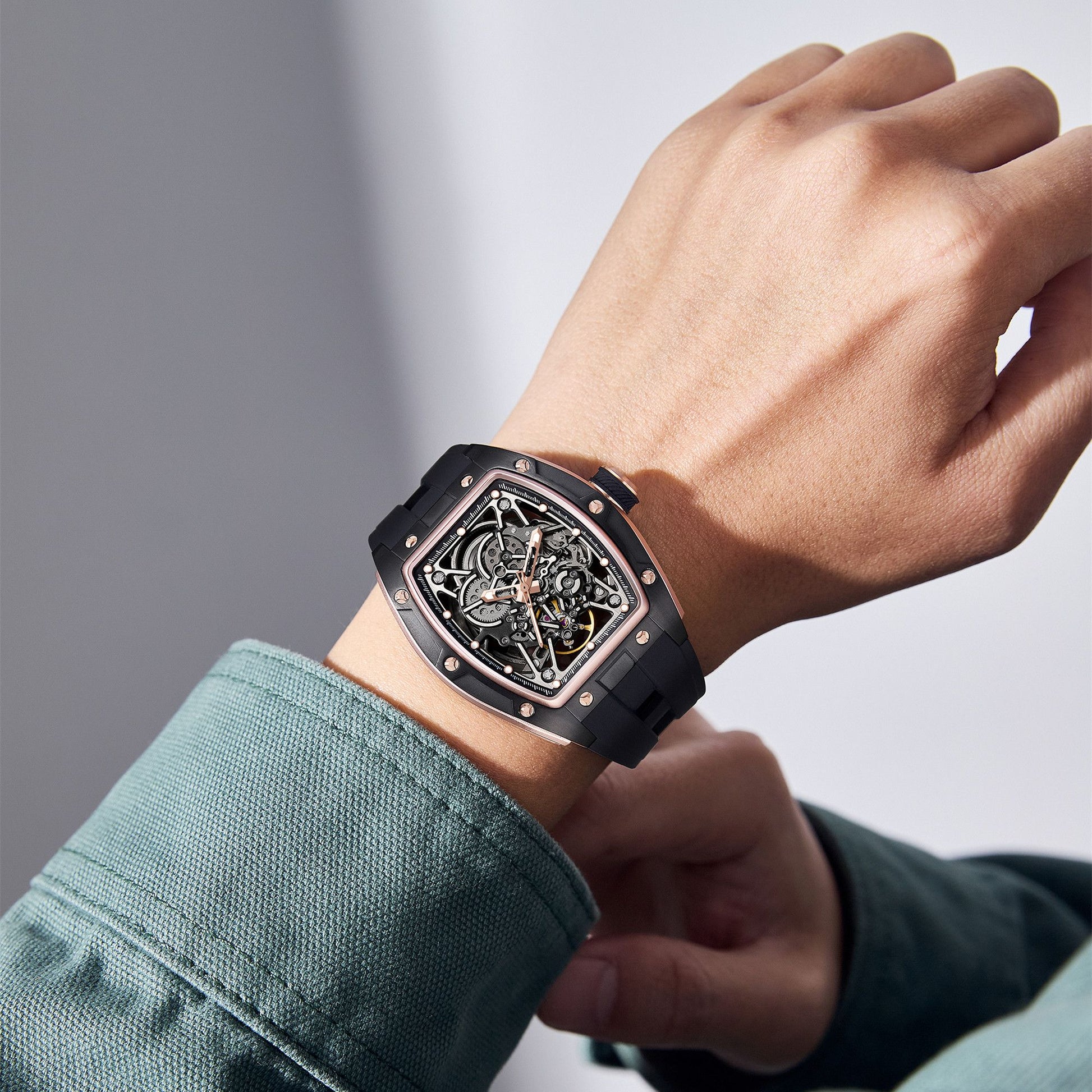 MEGIR Men's Mechanical Watch Fashion Hollow Out Automatic Movement Sport Wristwatches Waterproof Silicone Strap Watches 9198-3-3