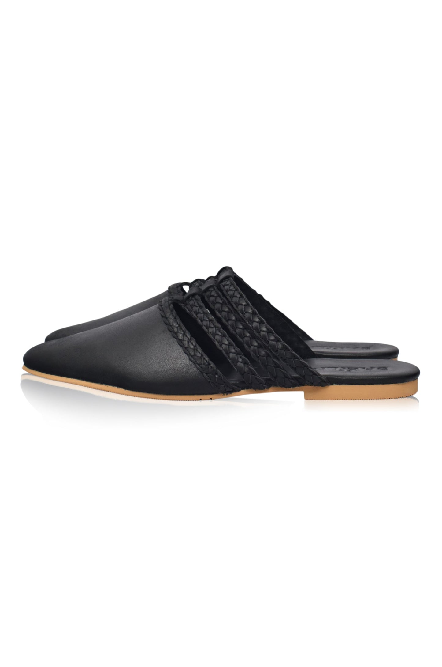 Breeze Pointy Toe Loafers-1