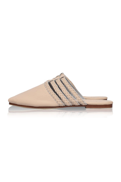 Breeze Pointy Toe Loafers-4