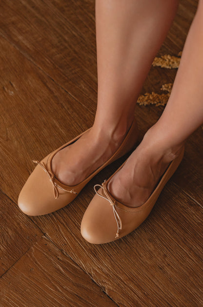 Elaria Bow Leather Ballet Flats-0