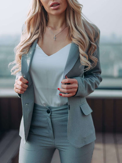 Grey 2-Piece Slim Suit with Single-Breasted Blazer and Cropped Trousers-4