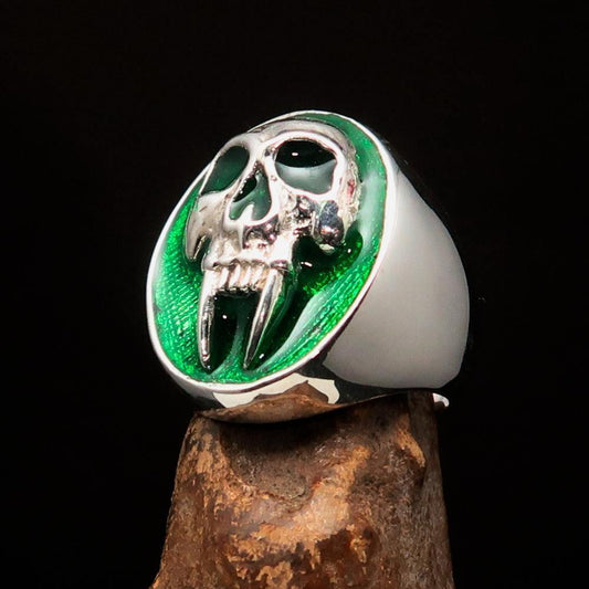 Excellent crafted oval Men's green Vampire Skull Ring - Sterling Silver-0