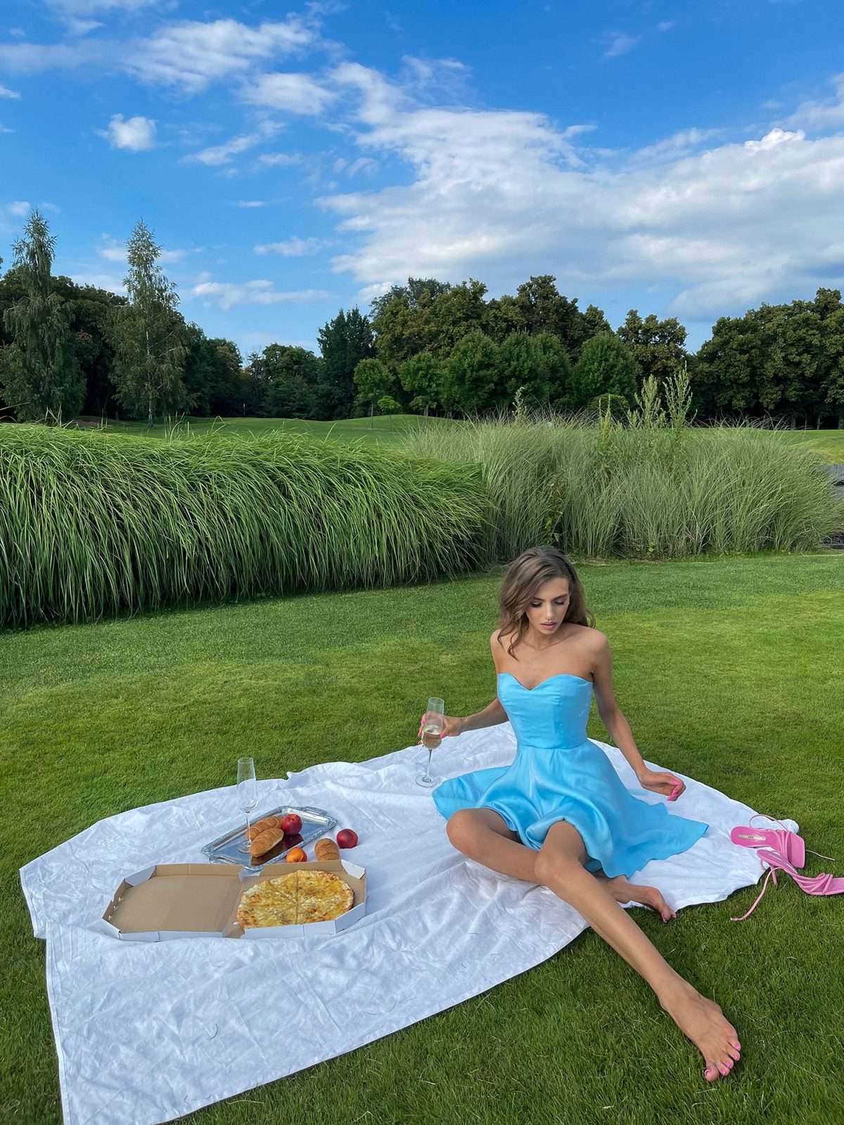 Chic Shoulder Bliss Short Dress with Circle Skirt and Corset Detail