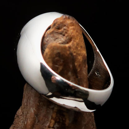 Perfectly crafted Men's Celtic Triade Ring Black Triskele - Sterling Silver-3