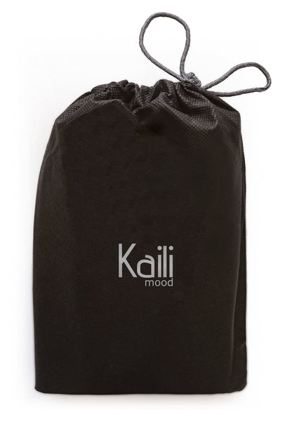 K0023AB | Canvas/Vera Leather Notebook Backpack, full grain, flyaway - Black Color. Nickel Antique accessories, Zipper closure. Dimensions: 29 x 40 x15 cm. Packaging: Tnt bag-4