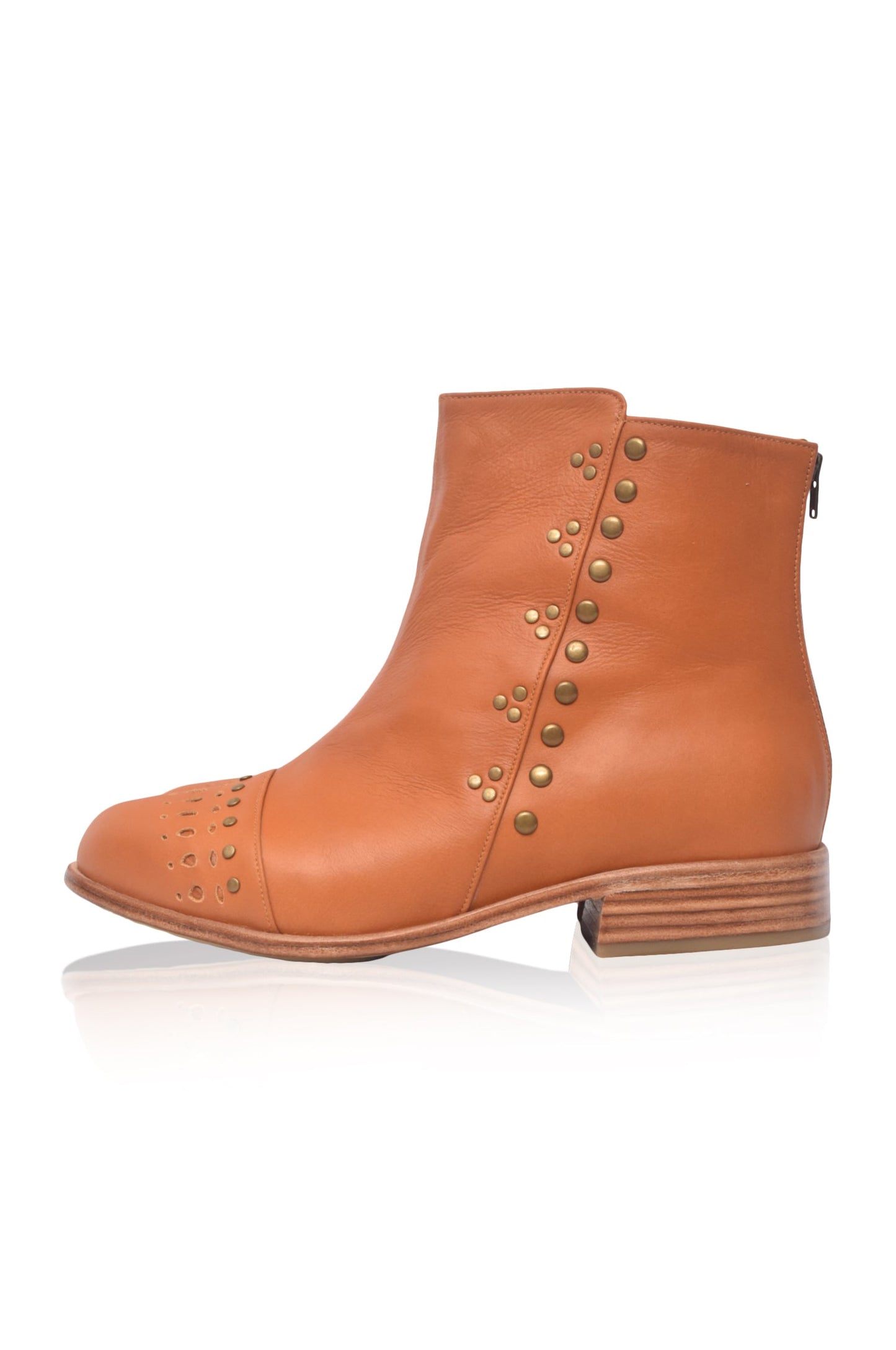 Lunaire Chelsea Leather Boots-4