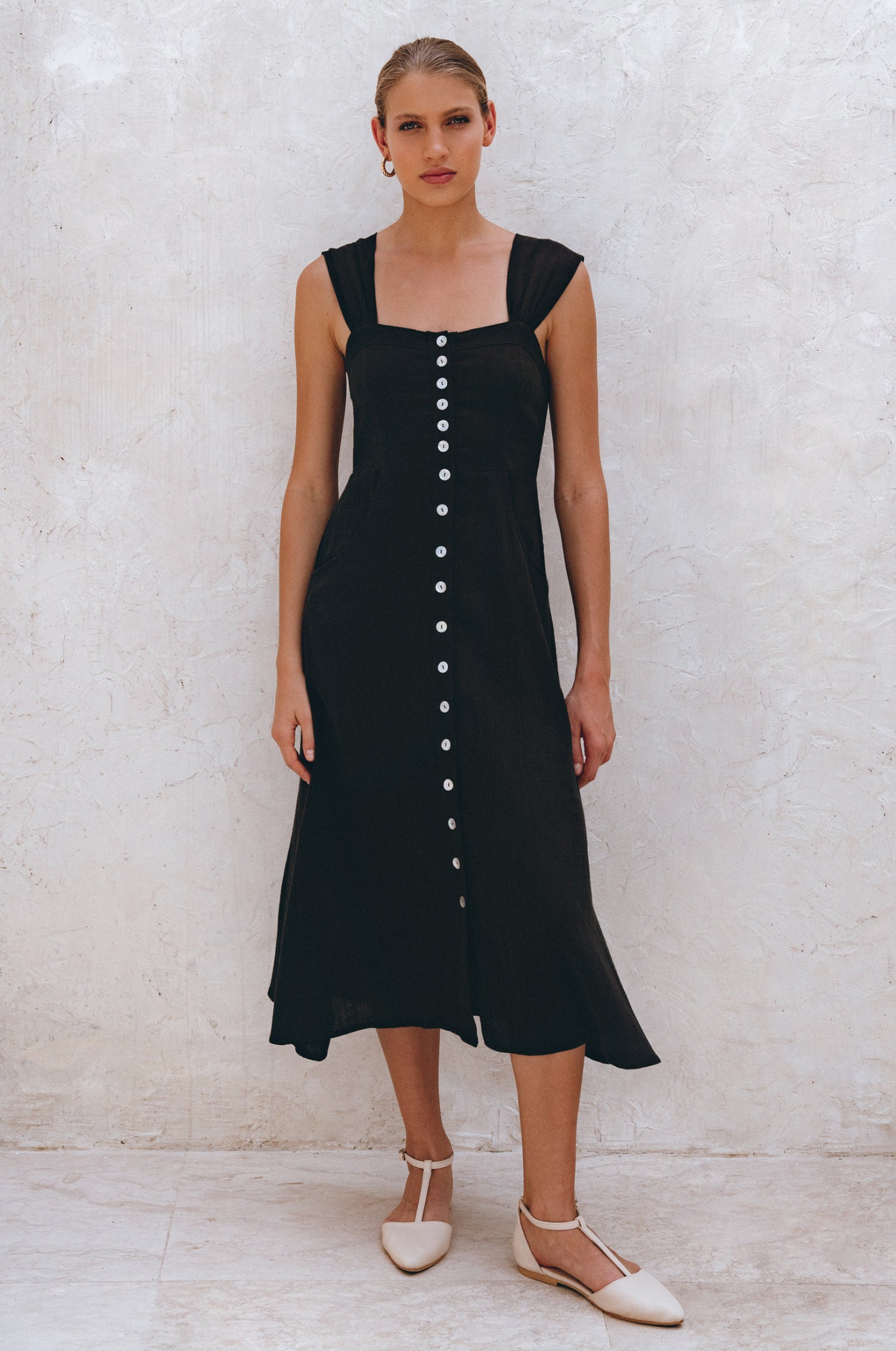 Mira Linen Midi Dress-3