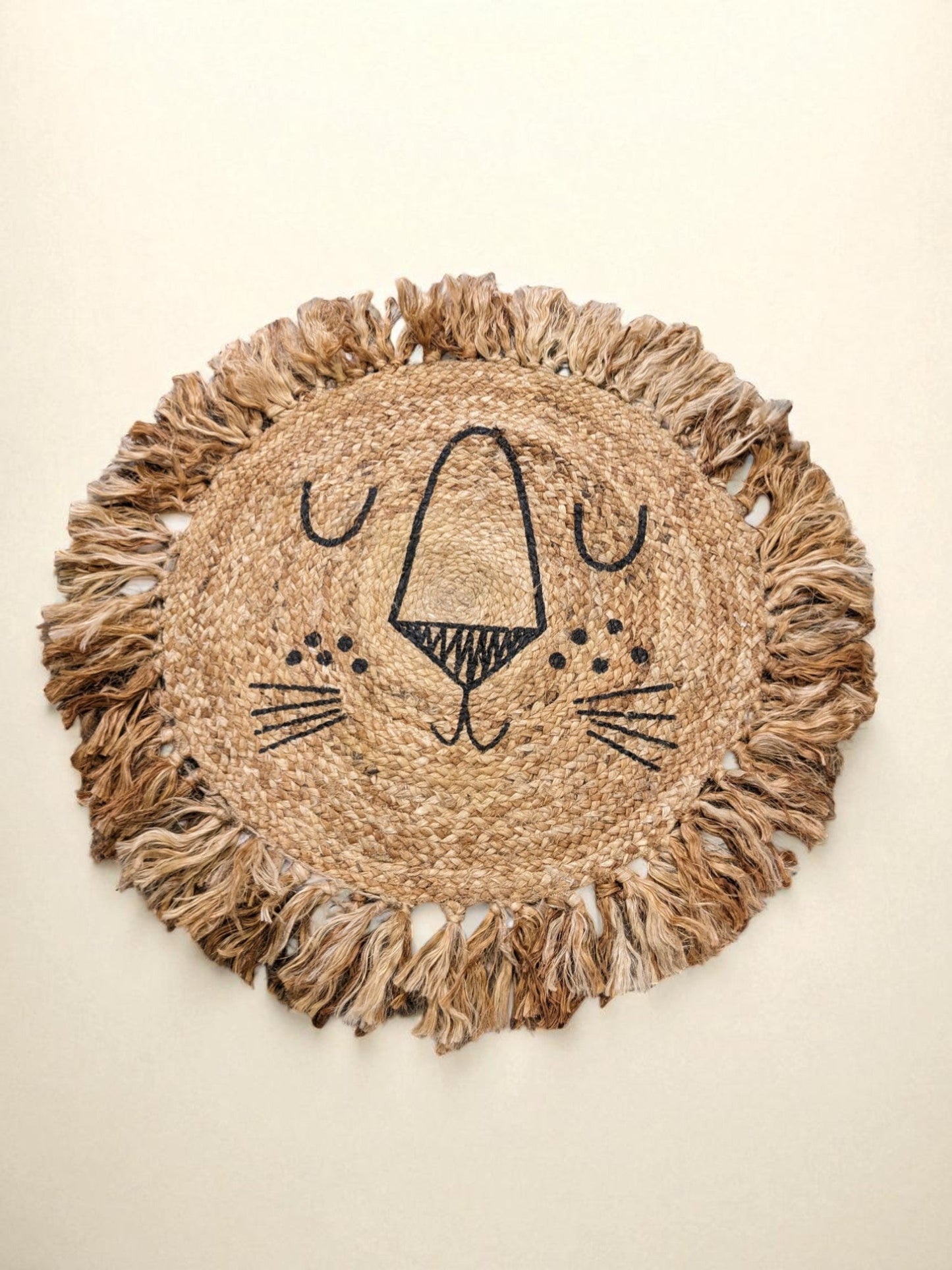 Lion Natural Round Jute Rug - 67 x 67 cm-2