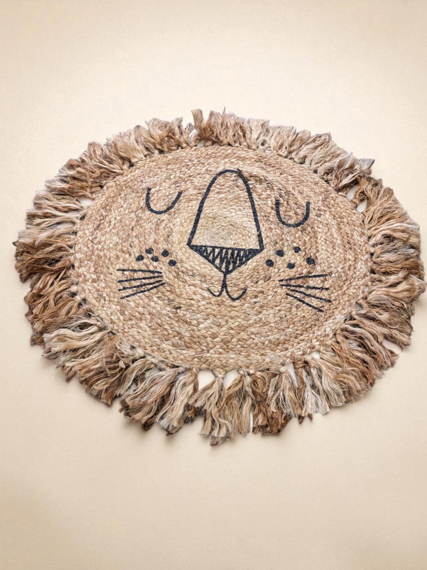 Lion Natural Round Jute Rug - 67 x 67 cm-3