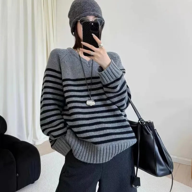 High-end V-neck striped 100% wool knitted sweater loose pullover sweater women wool base layer-3