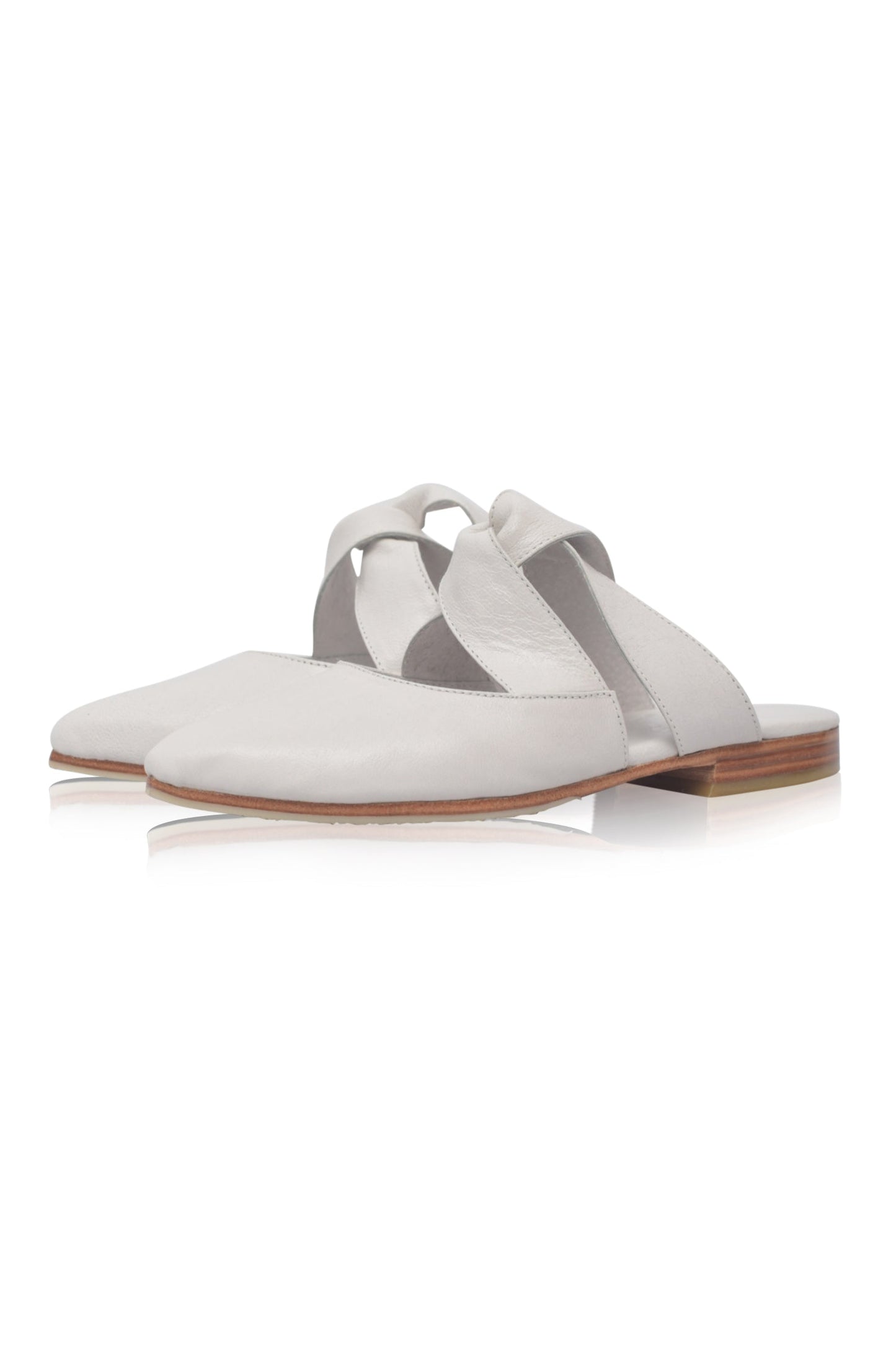 Taj Mahal Pointy Toe Leather Mules-6