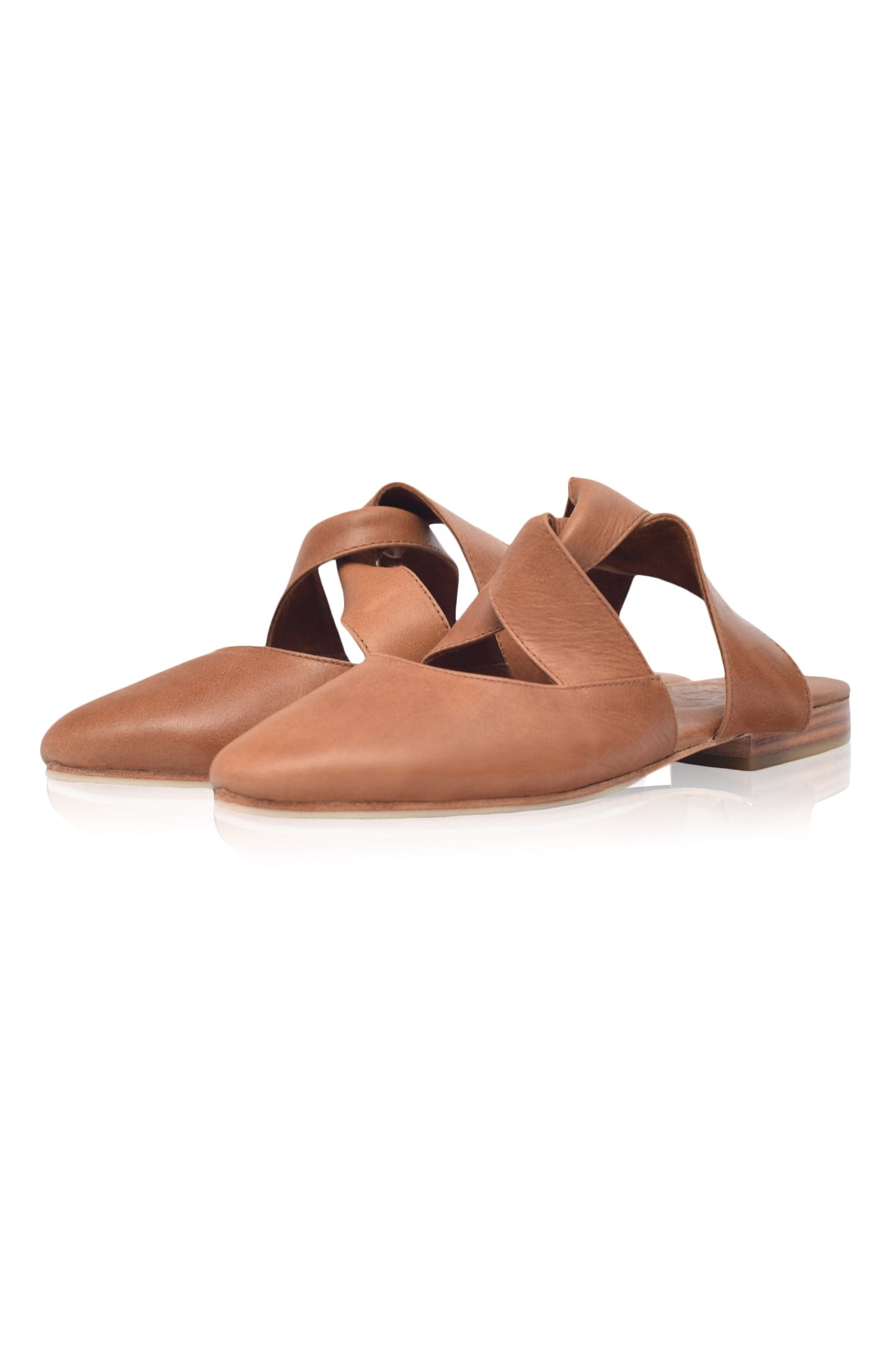 Taj Mahal Pointy Toe Leather Mules-8