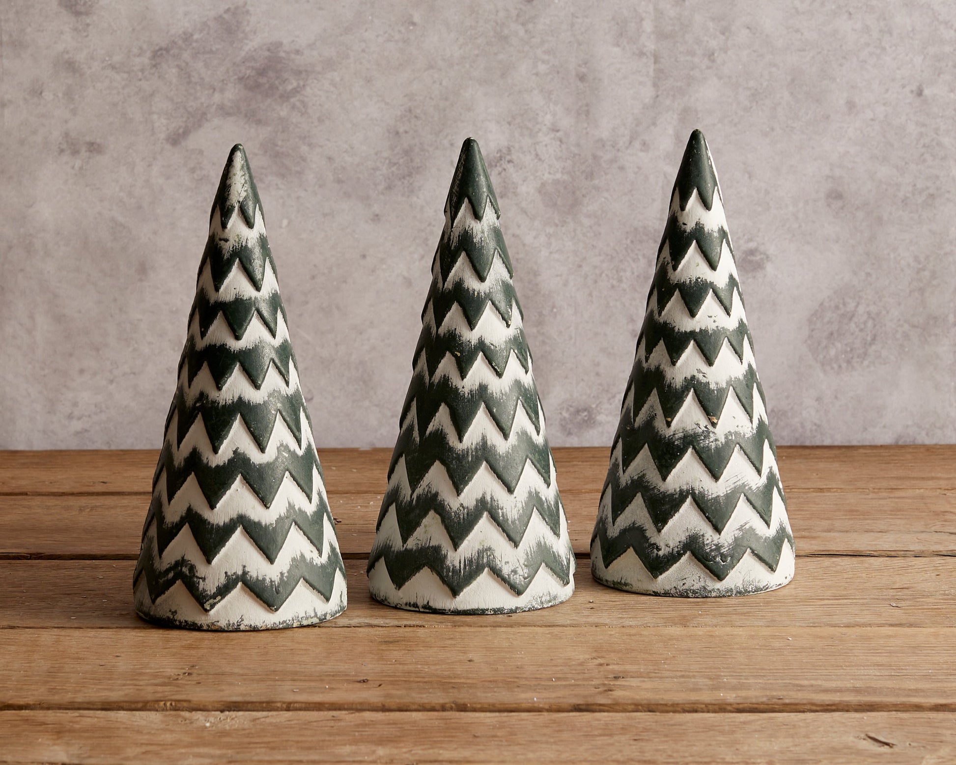Wooden Snowed Christmas Tree-0