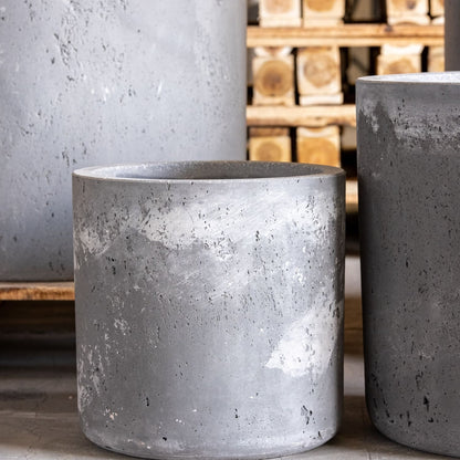Aurella | Onyx Dusk – 100cm XXL Concrete Cylinder Planter – 621L Round Plant Pot-3
