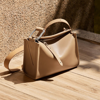 Classic Grace Leather Shoulder Bag-4
