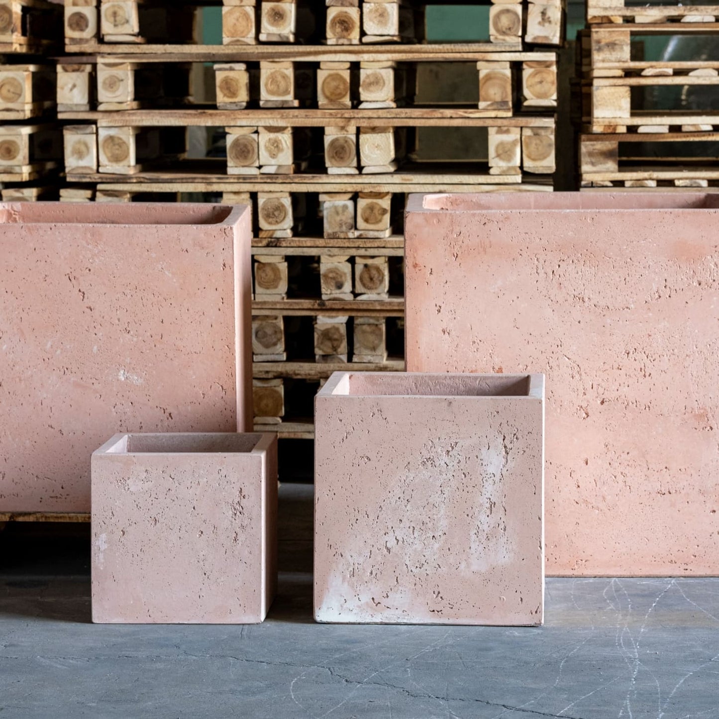 Cubrosa | Blushstone – 100cm XXL Concrete Square Planter – 782L Block Plant Pot-0