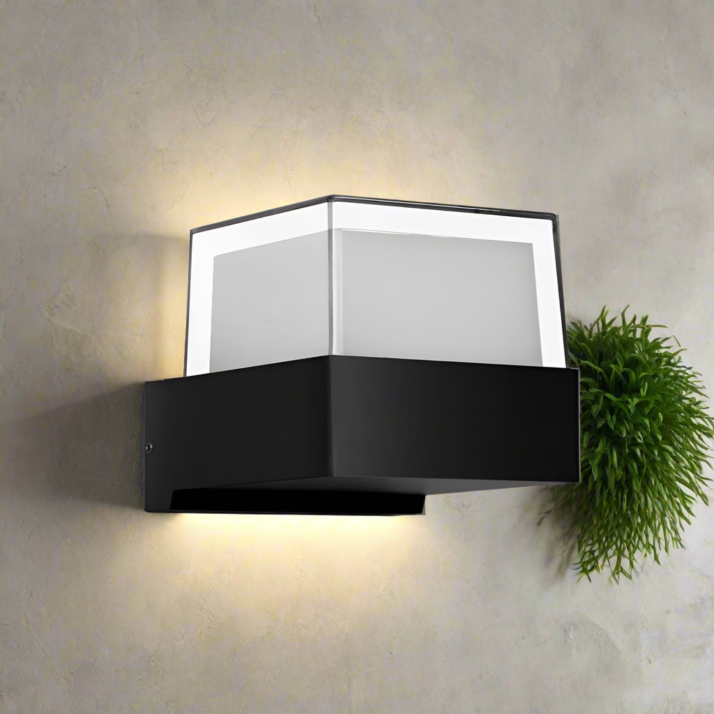 Outdoor Wall Light | Porch & Garden Lighting~ 4496