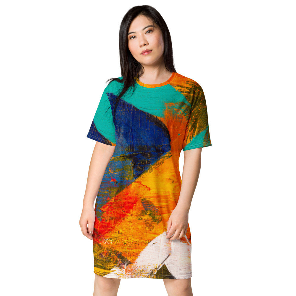 Relaxed T-shirt dress in an orange, teal and navy landscape print, cut with a dropped shoulder.