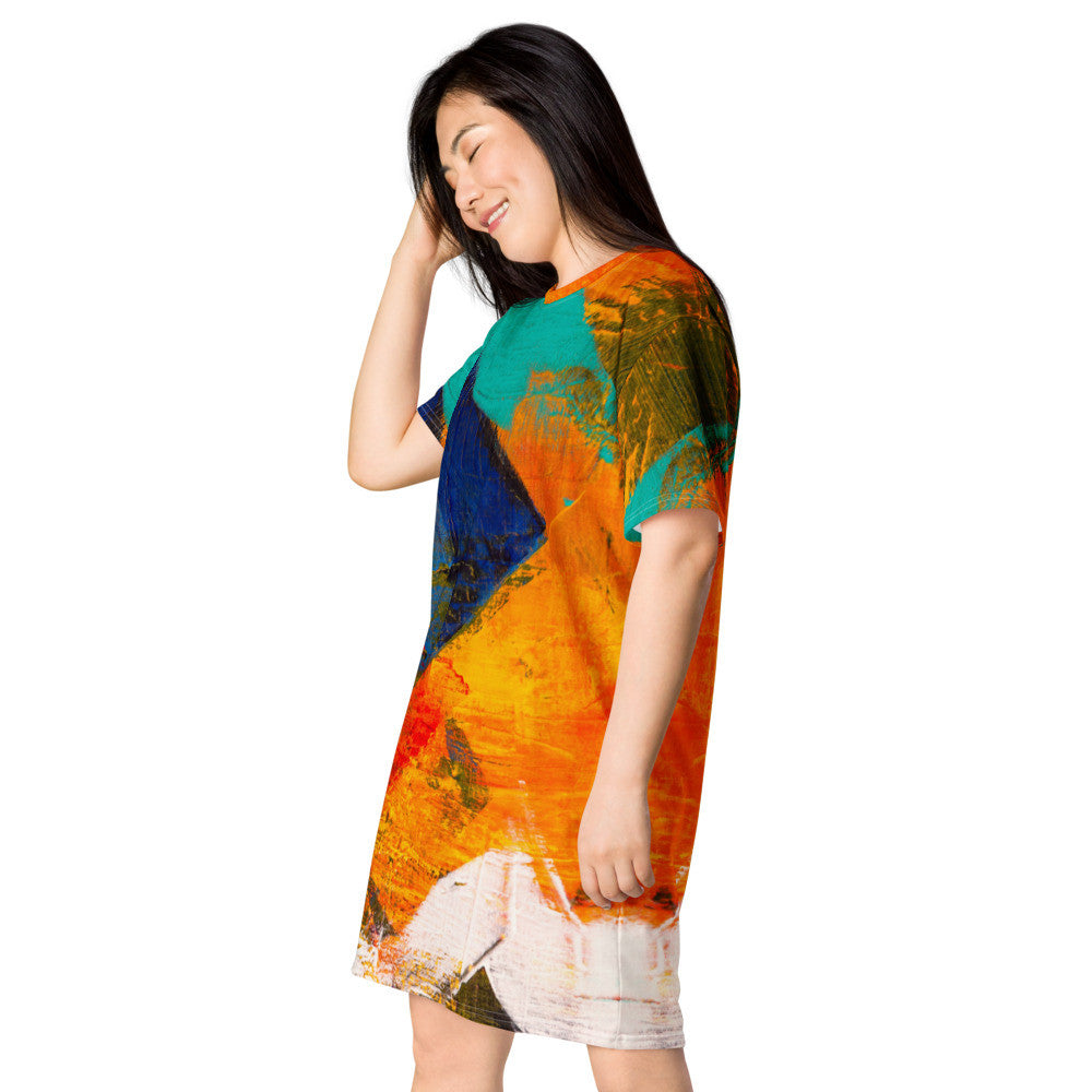 Relaxed T-shirt dress in an orange, teal and navy landscape print, cut with a dropped shoulder.