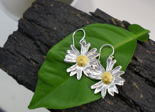 Daisy Flower Earrings, Gold-Plated Sterling Silver Jewelry, Handmade Jewelry, Gift for Her, Jewelry for Women-1