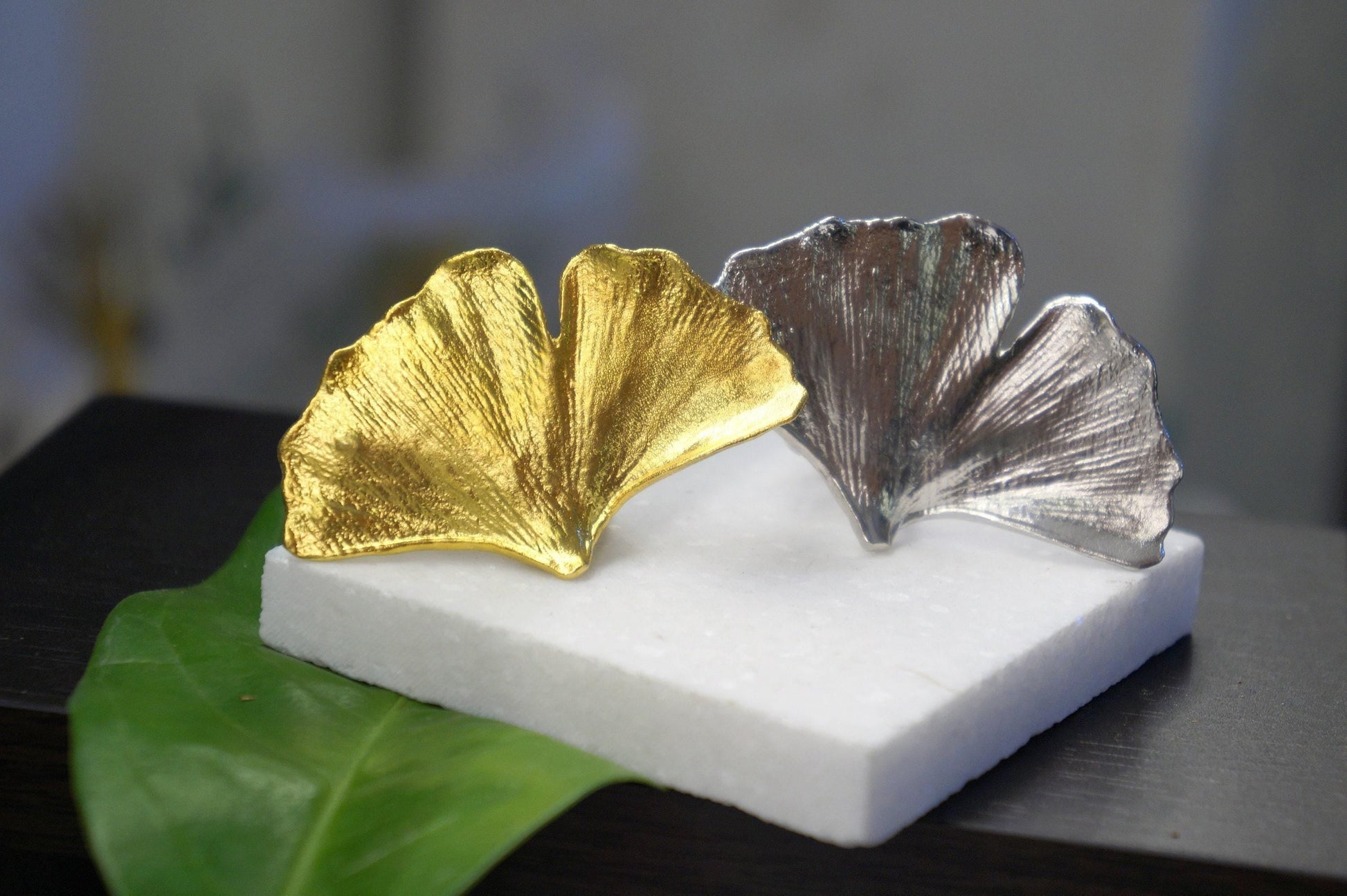 Nature-Inspired Silver Ring, Ginkgo Leaf Detail (Adjustable Band)-3