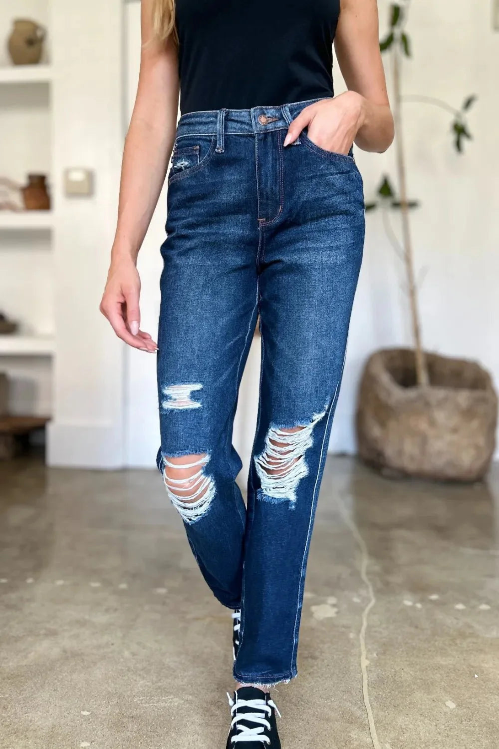 Judy Blue Full Size High Waist Rigid Magic Heavy Destroy Straight Jeans-5