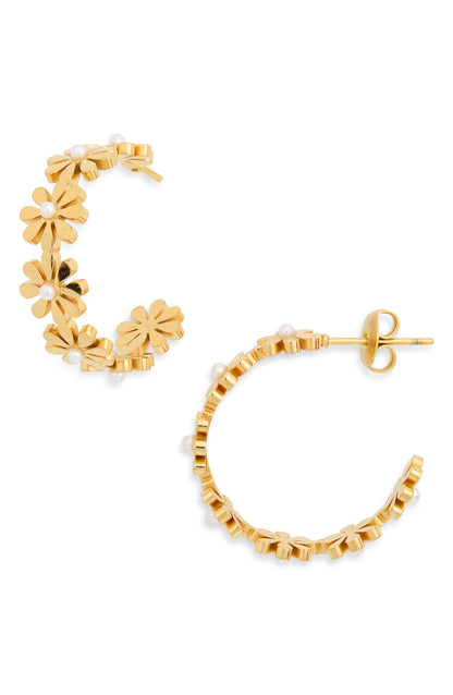 Daisy flower hoop earrings, gold tone daisies with tiny faux pearl centers linked into a half hoop