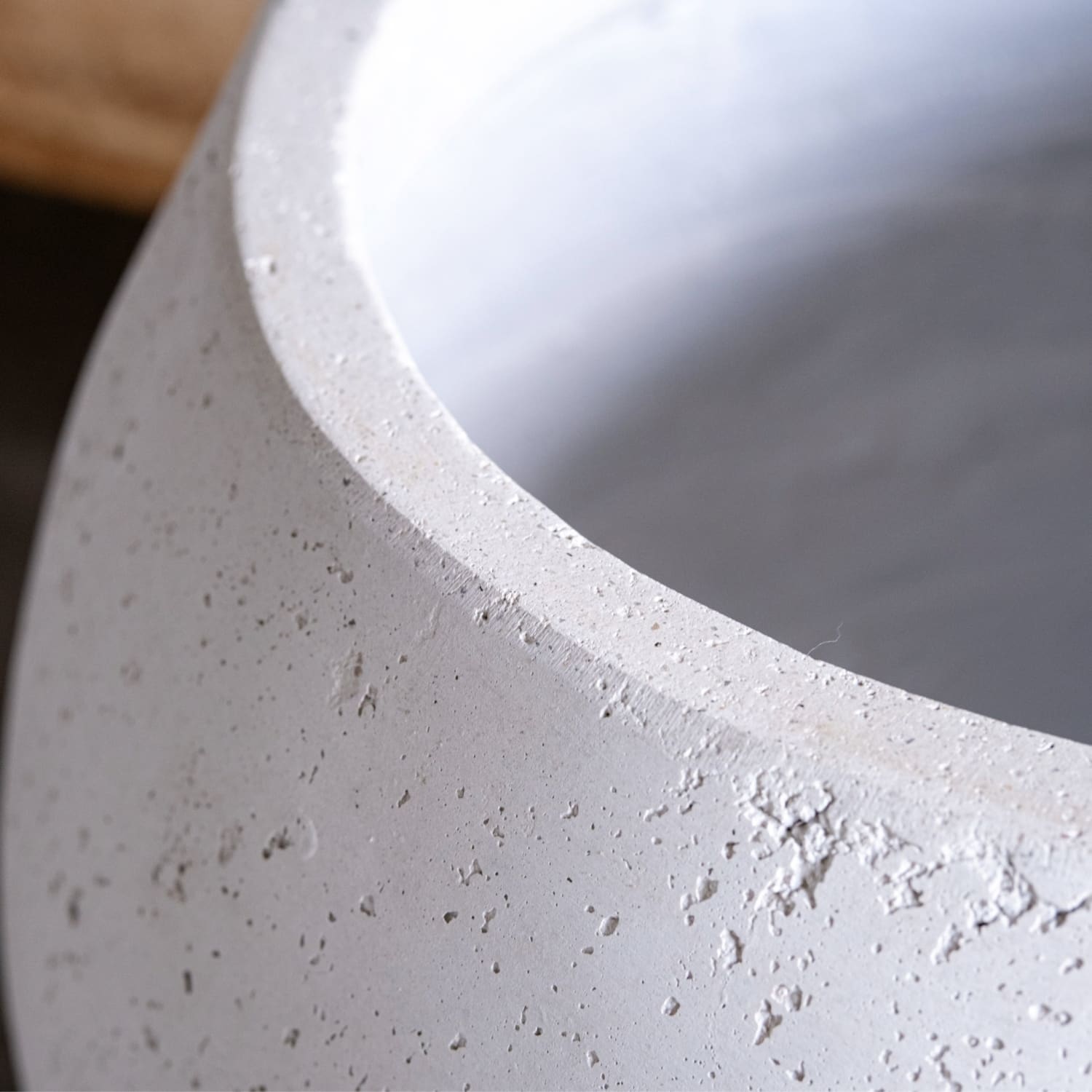 Orbello | White Mist – 70cm Extra Large Concrete Sphere Planter – 207L Round Plant Pot-1