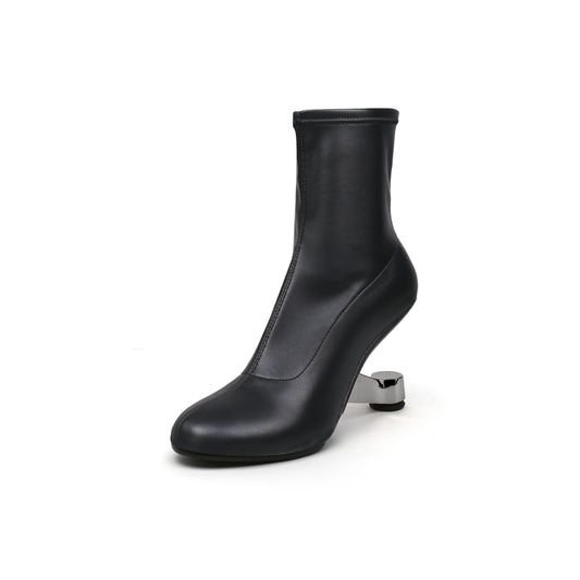 Round Toe Classic Black Leather Boots-1