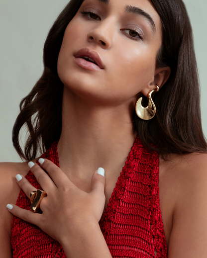 Valentina Abstract Hook Drop Earrings Gold-3
