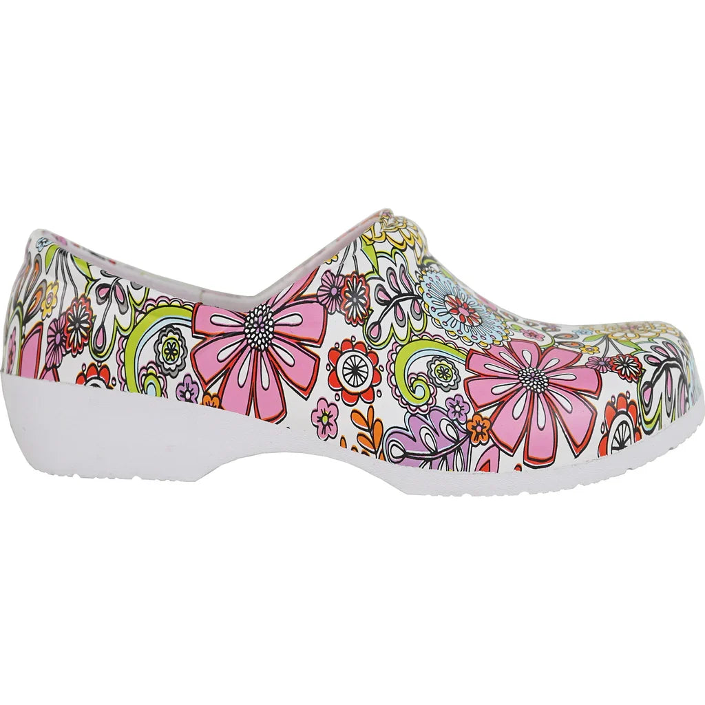 Floral print slip-resistant clog for women.