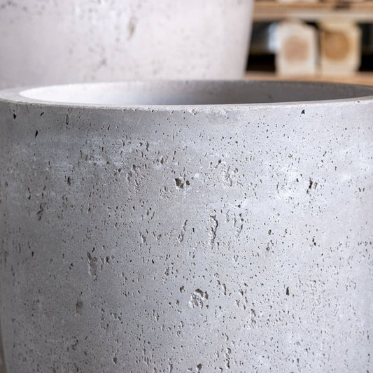 Vessara | Truffle – 62cm Tall Concrete Planter – 32L Vase-Style Plant Pot
