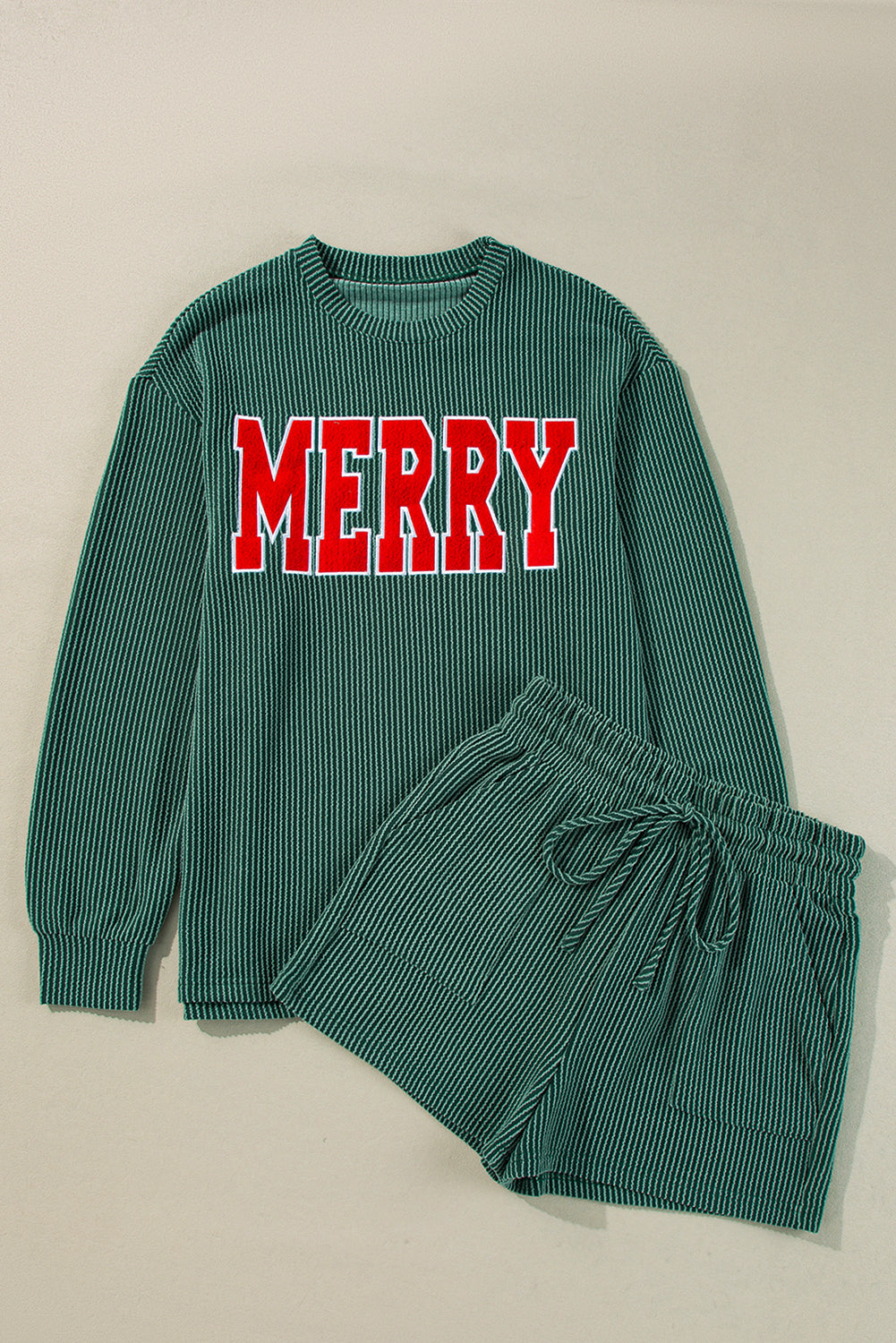 Evergreen ribbed MERRY top and shorts laid flat